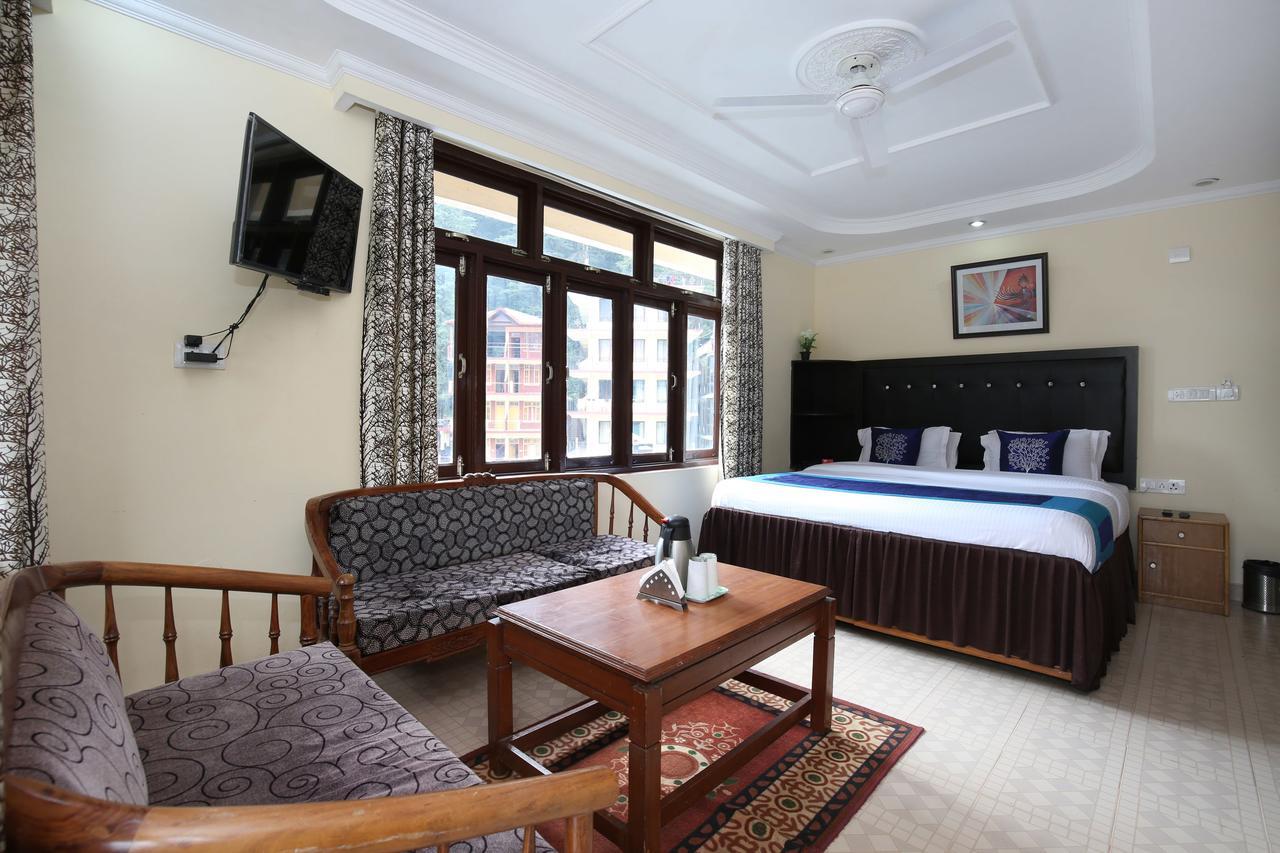 Oyo 9942 Hotel Ravine Дармсала Экстерьер фото