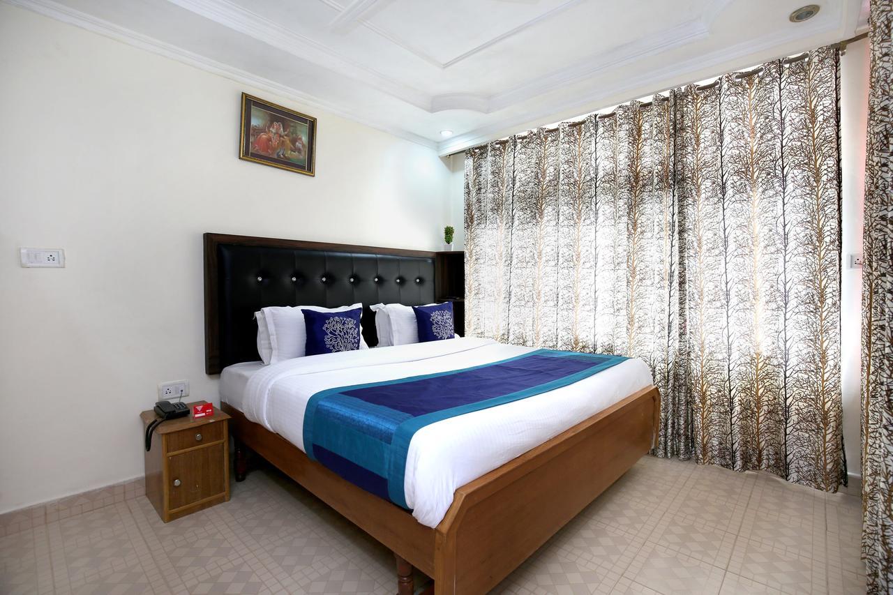 Oyo 9942 Hotel Ravine Дармсала Экстерьер фото